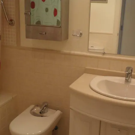 Sidney Plaza בנידורם